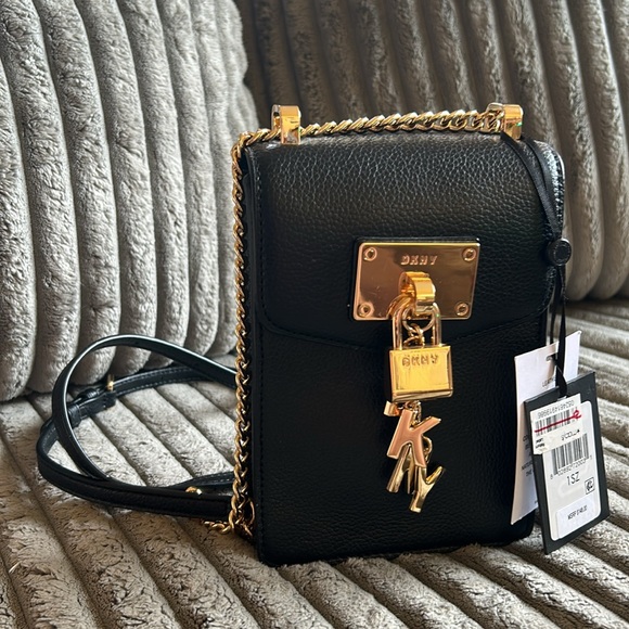 DKNY Black Hard Case Crossbody Bag Shoulder Bag with Gold Tone Accents & Chain - Picture 3 of 17